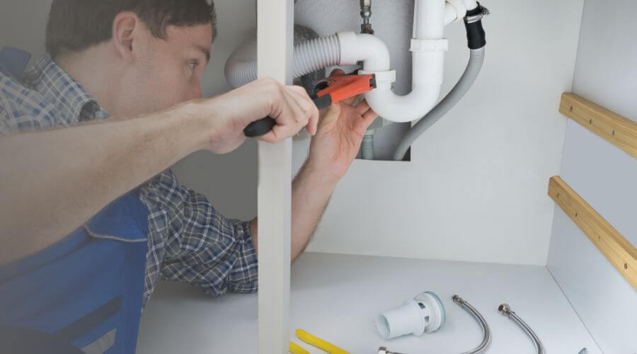 Professional same day plumber in Kennedale, TX